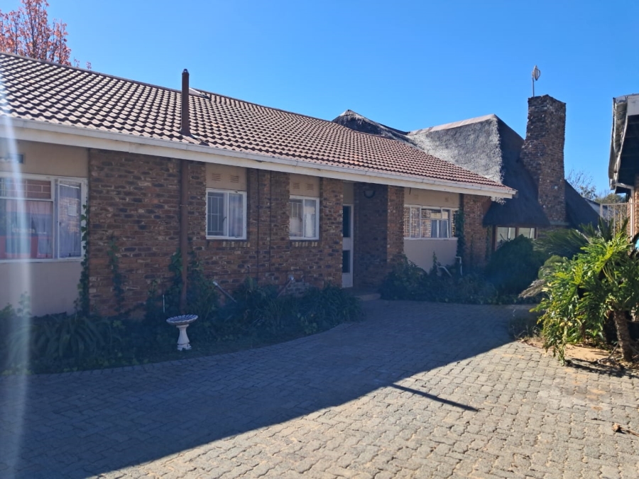 3 Bedroom Property for Sale in Hospitaalpark Free State
